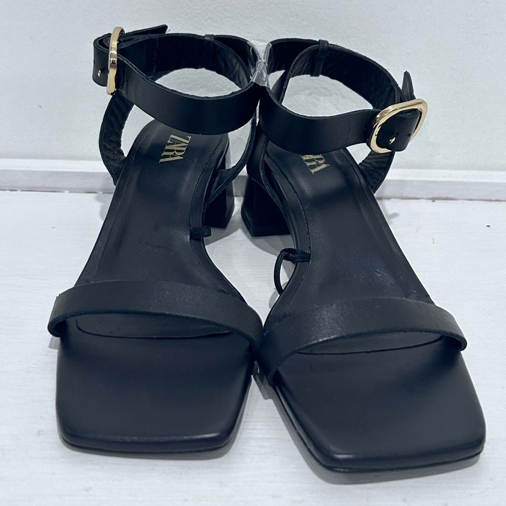 Zara Womens Black Gold Upper Leather Square Toe Ankle Strap Heel Sandals Size 36